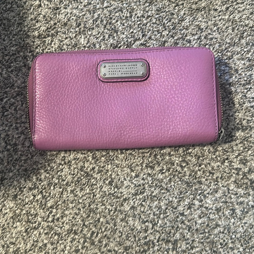 Marc Jacobs wallet